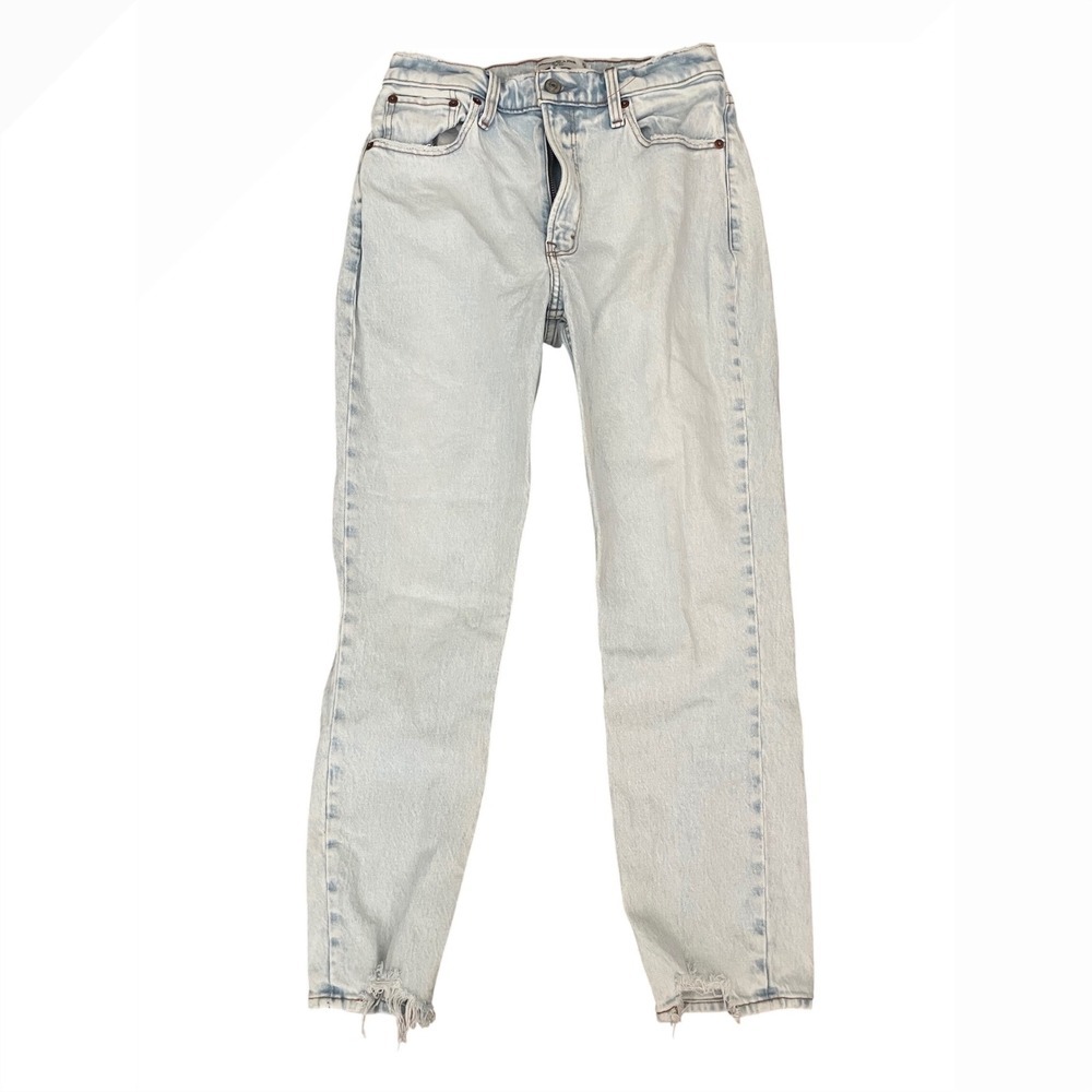 Abercrombie & Fitch The Mom High Rise Jeans Light Wash Raw Hem Size 27 4R